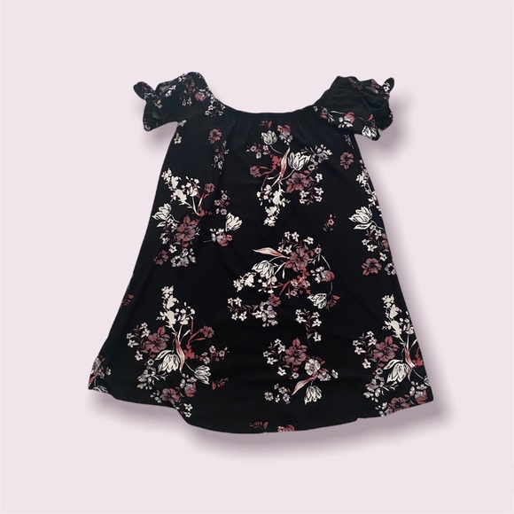 Derek Heart Dresses & Skirts - Derek Heart Black Floral Off the Shoulder Dress